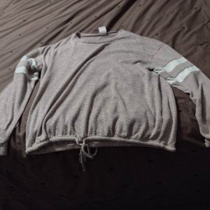 Womens No Boundaries XXL Long Sleeved top